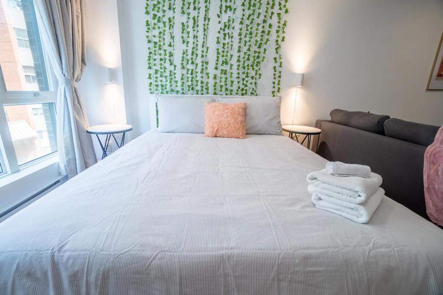Rozenhaus Montreal Hotel Zimmer foto