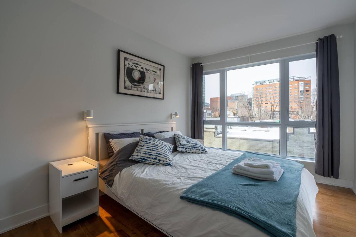 Rozenhaus Montreal Hotel Zimmer foto
