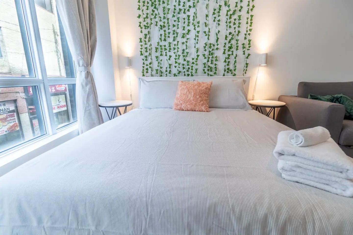 Rozenhaus Montreal Hotel Zimmer foto